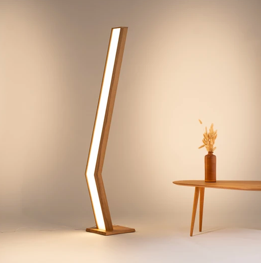 Lampadaire en bois D901