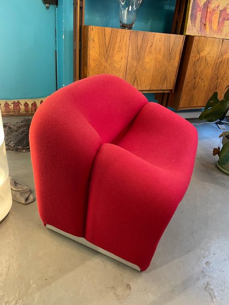 Fauteuil Groovy rouge par Pierre Paulin