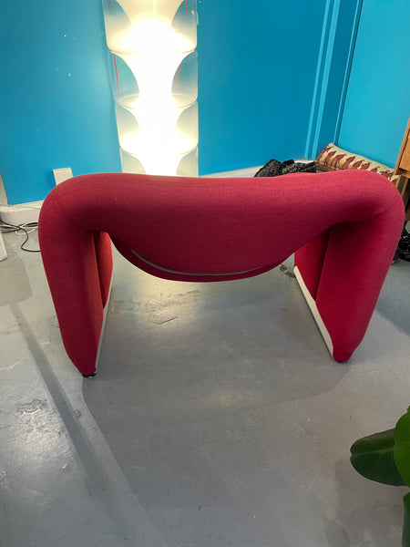 Fauteuil Groovy rouge par Pierre Paulin
