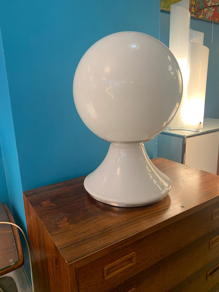 Lampe conique
