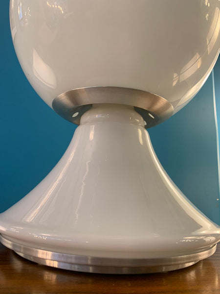 Lampe conique